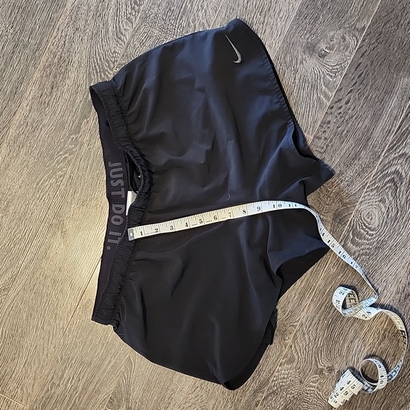 Nike Dri Fit Shorts - Picture 6 of 7